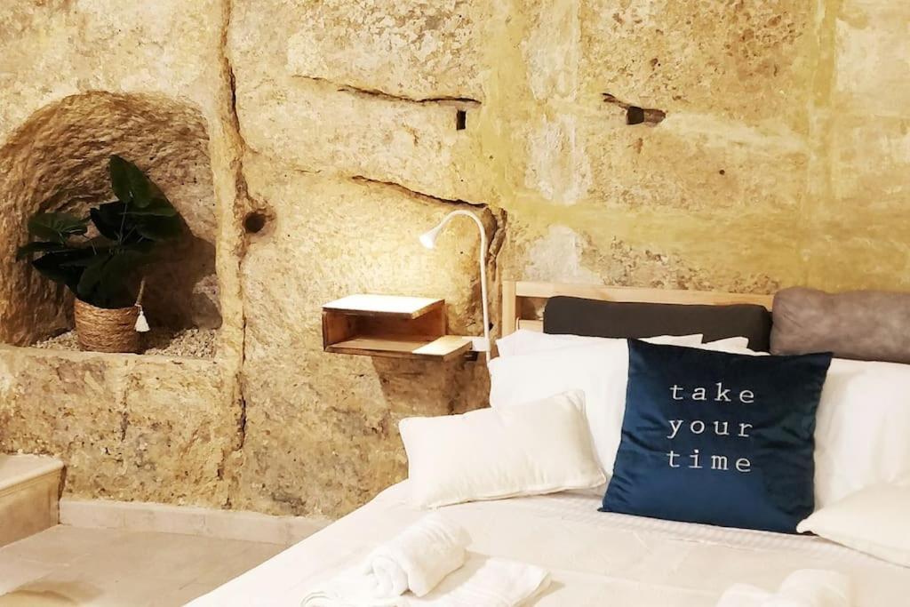Charming And Authentic In Cospicua Apartment Cospicua
